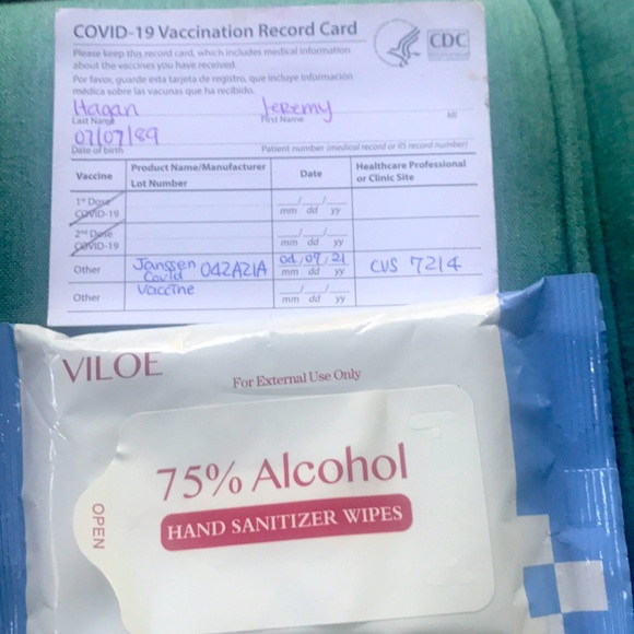 BUY 1 GET 1 on clothes !🌈 - Picture 2 of 3